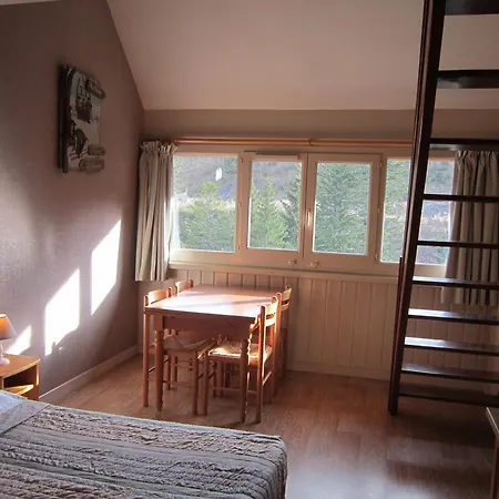 Le Bec De L'aigle Aparthotel *